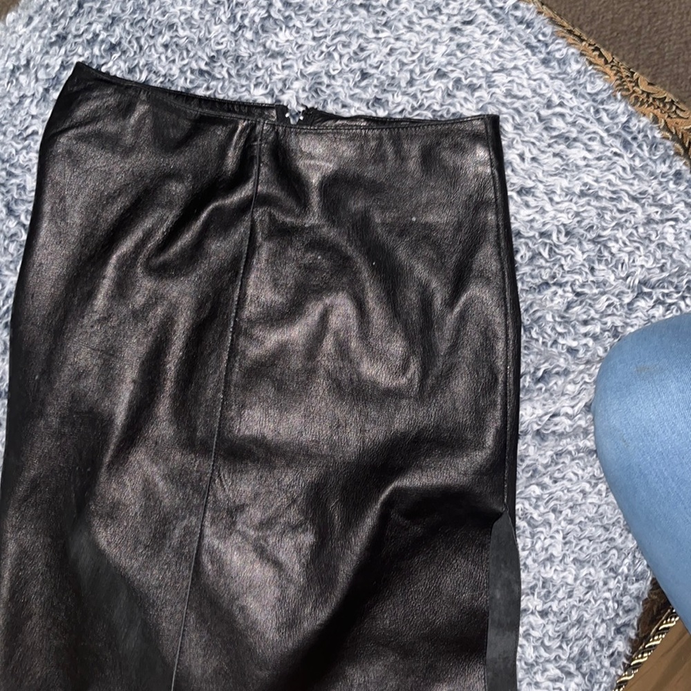 REAL LEATHER 100% REAL LEATHER BEBE BLACK SKIRT